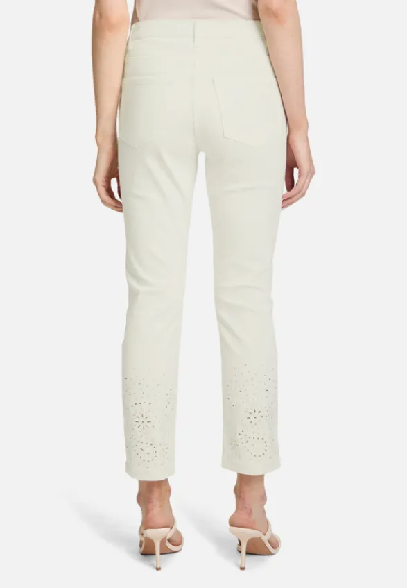 Betty Barclay Hosen*Casual-Hose mit Stickerei Rohweiß