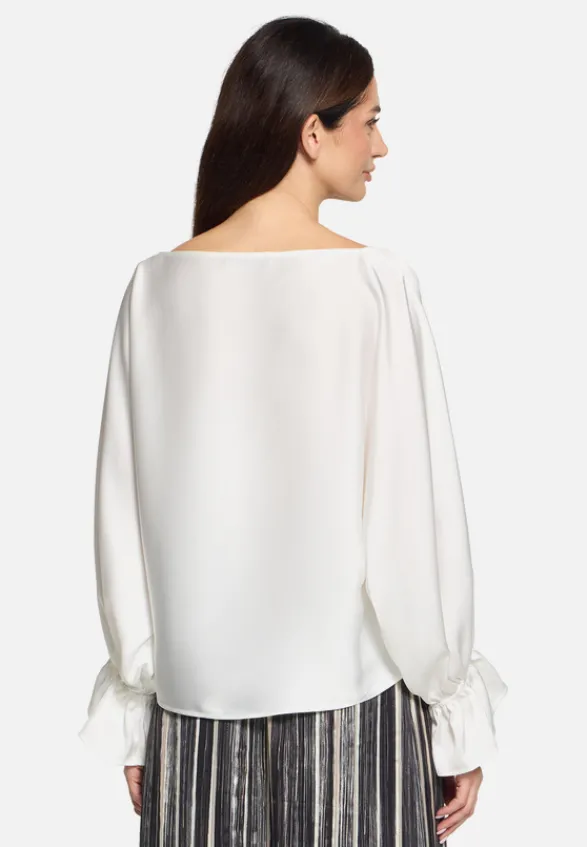 Betty Barclay Blusen*Satin-Bluse mit U-Boot-Ausschnitt Rohweiß