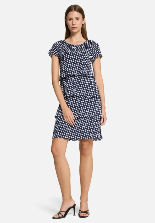 Betty Barclay Kleider|Festliche Mode*Stufenkleid mit U-Boot-Ausschnitt Dunkelblau/Weiß